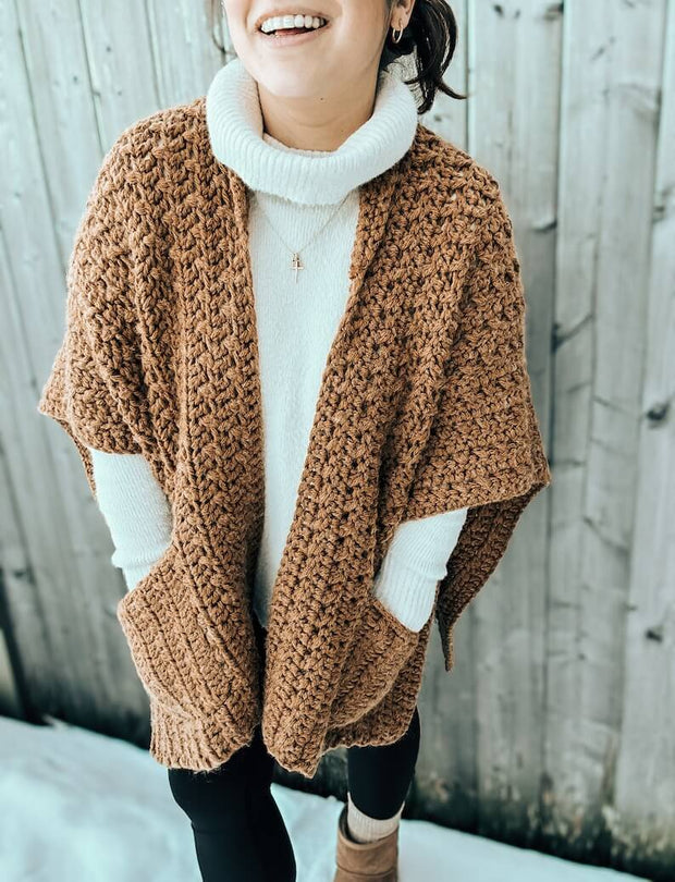 Goly Poncho Crochet pattern