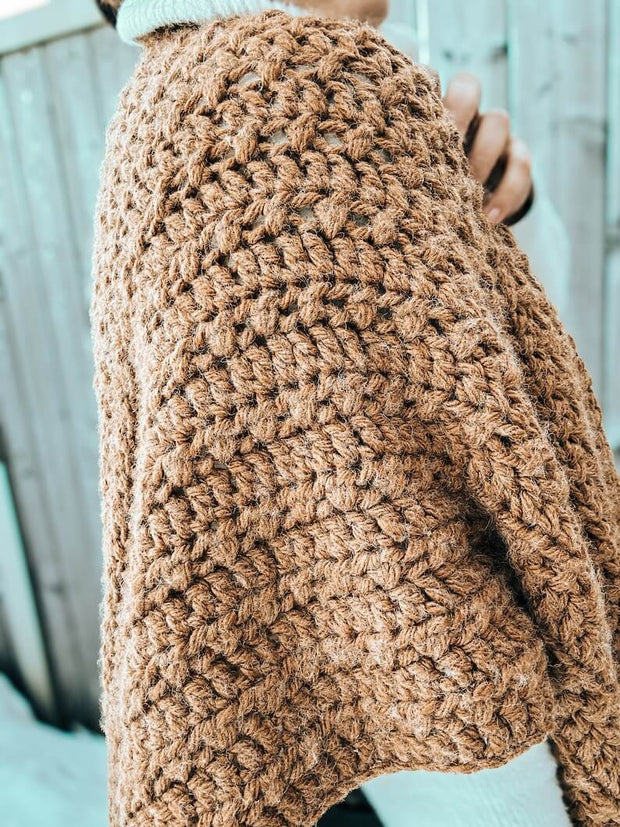 Goly Poncho Crochet pattern